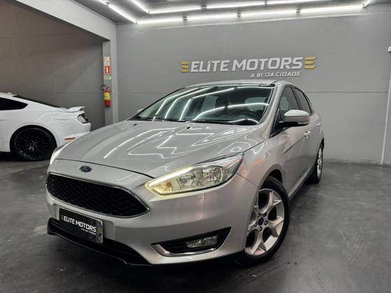 FORD FOCUS 2.0 SE PLUS 16V FLEX 4P POWERSHIFT